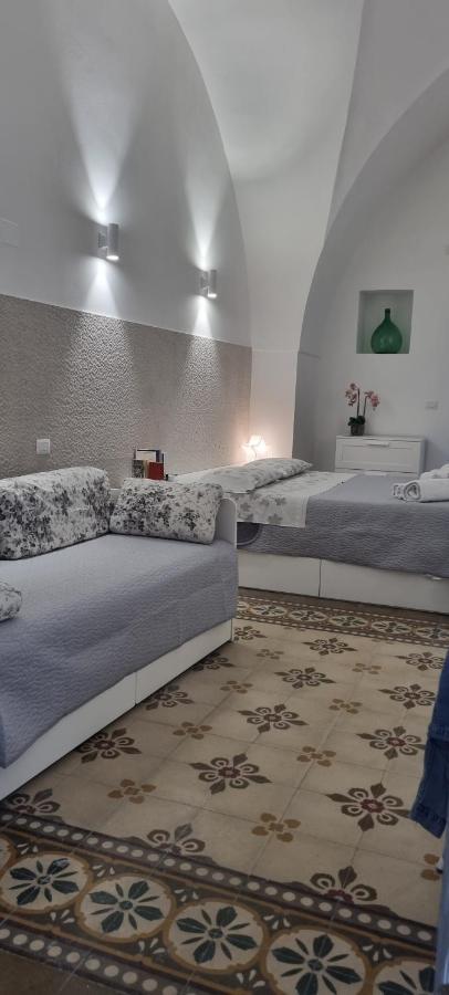 Amarcord Apartment บรินดิซิ ภายนอก รูปภาพ
