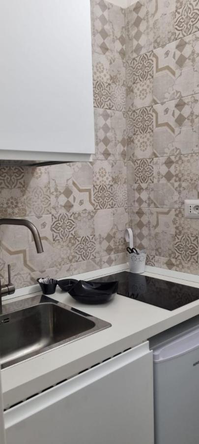 Amarcord Apartment บรินดิซิ ภายนอก รูปภาพ